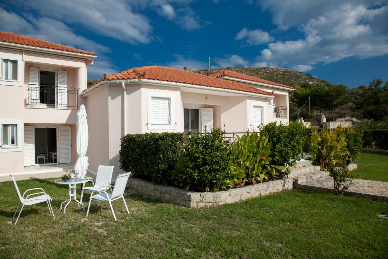 Cavaliere Houses Lixouri Exterior foto
